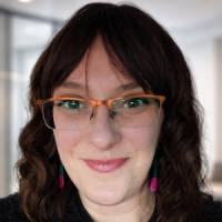 Kayla Pence Headshot